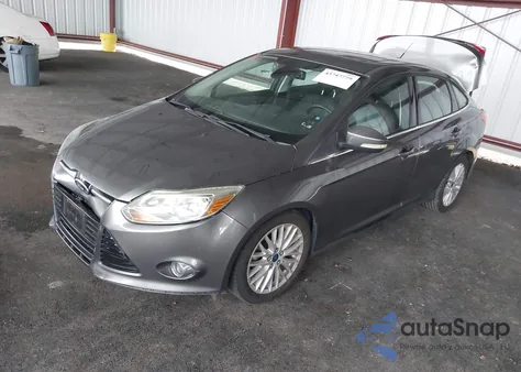 2012 Ford Focus Sel z USA, uszkodzony, nr VIN 1FAHP3H23CL357204